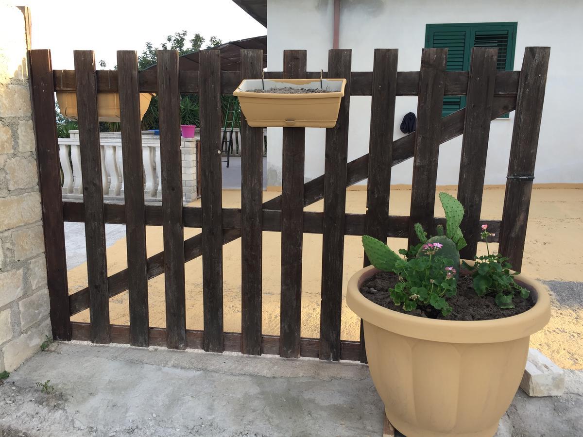 Agriturismoeloropizzuta Lido di Noto Ngoại thất bức ảnh